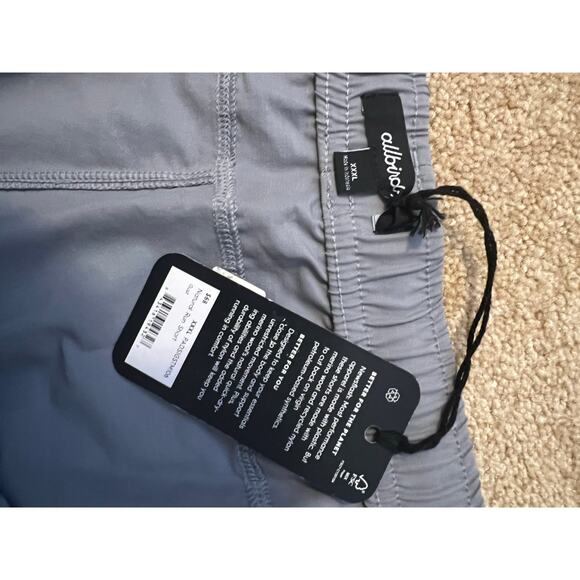 Allbirds Natural Run Shorts - Picture 3 of 7